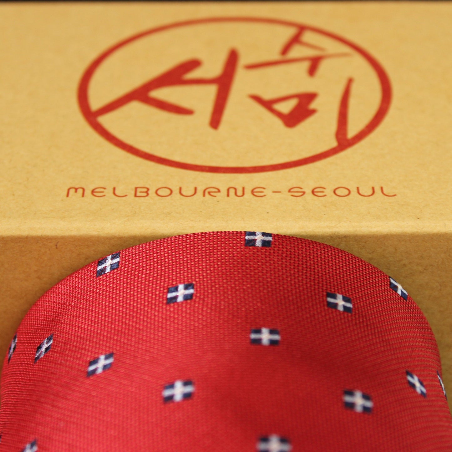 necktie-8-5cm-silk-krosnaya-ploshchad www.mallsonline.com.au