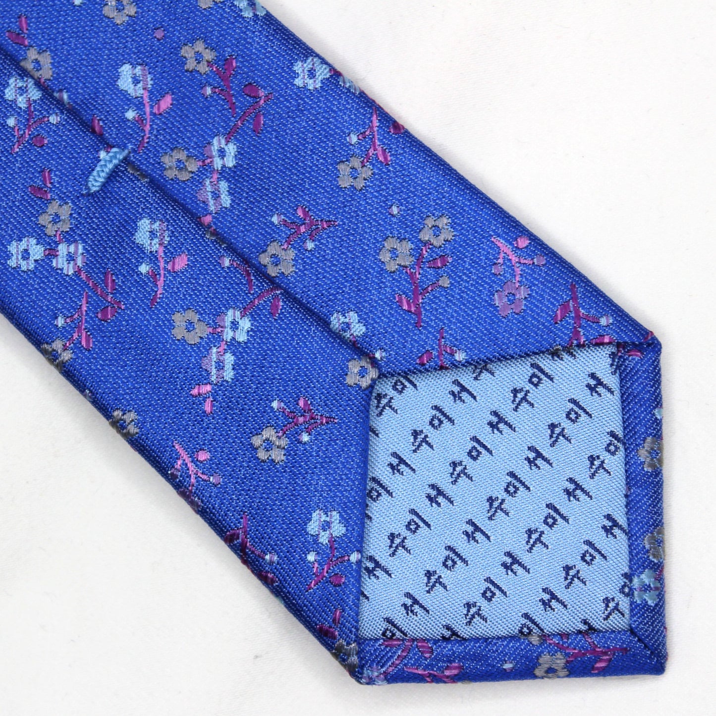 necktie-5cm-silk-longchamp www.mallsonline.com.au