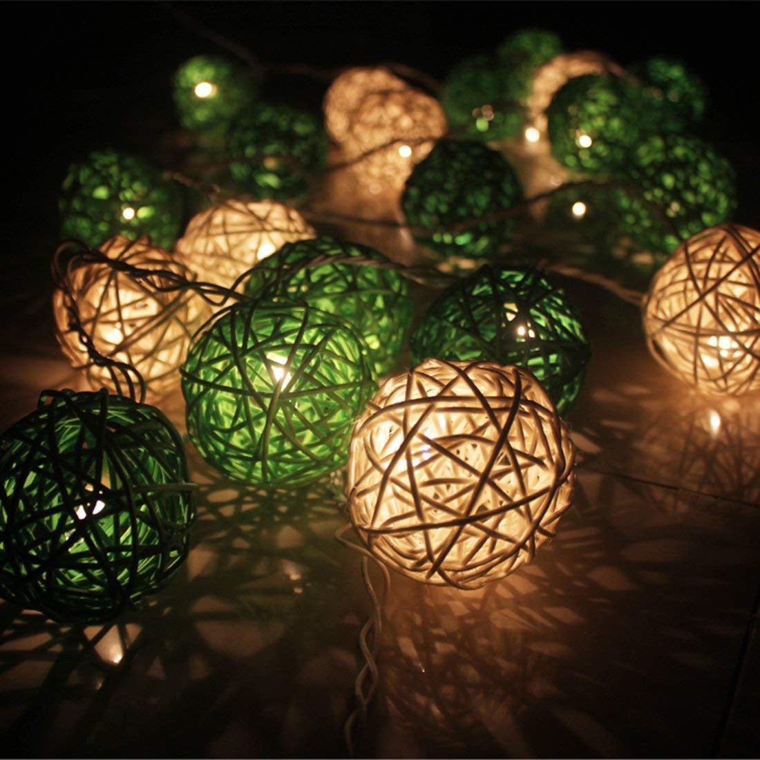 1-set-of-green-n-white-5cm-rattan-cane-20-ball-battery-powered-3m-string-lights-christmas-gift-home-wedding-party-bedroom-decoration-table-centrepiece www.mallsonline.com.au