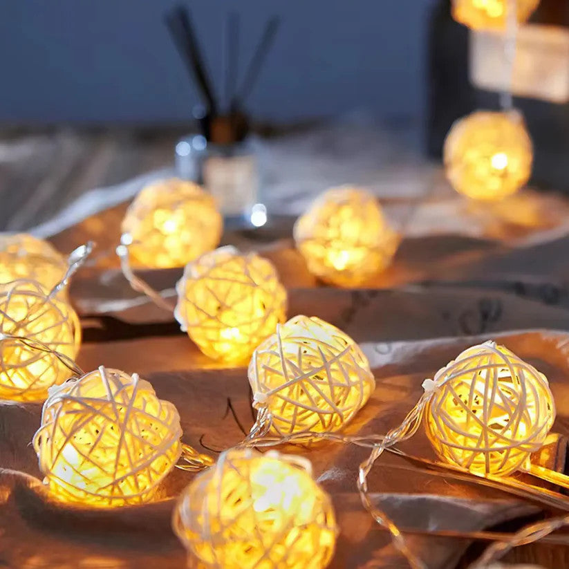 1-set-of-yellow-5cm-rattan-cane-50-ball-battery-power-long-5m-string-lights-christmas-gift-home-wedding-party-bedroom-decoration-table-centrepiece