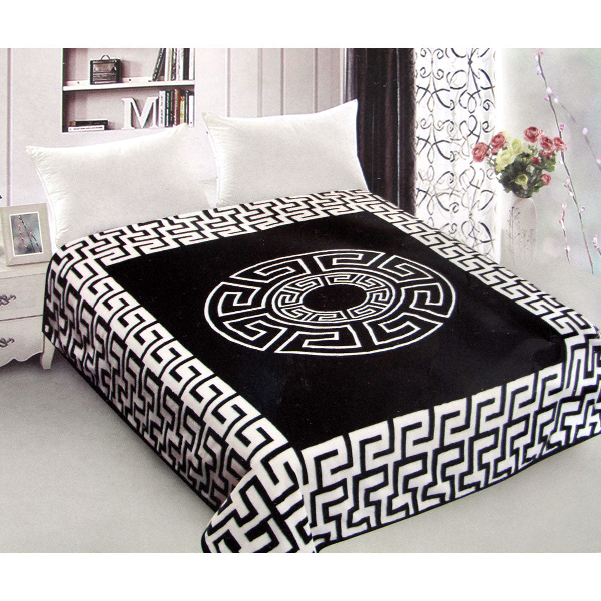 800gsm-luxury-reversible-mink-blanket-greek-key-black-queen-200-x-240-cm www.mallsonline.com.au