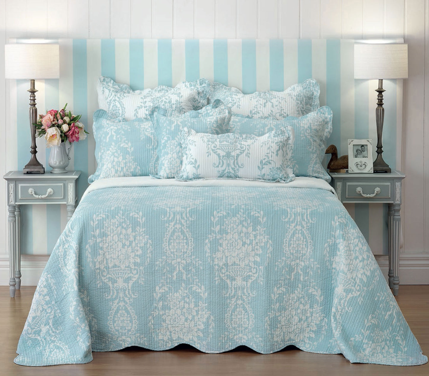 bianca-florence-bedspread-set-queen www.mallsonline.com.au