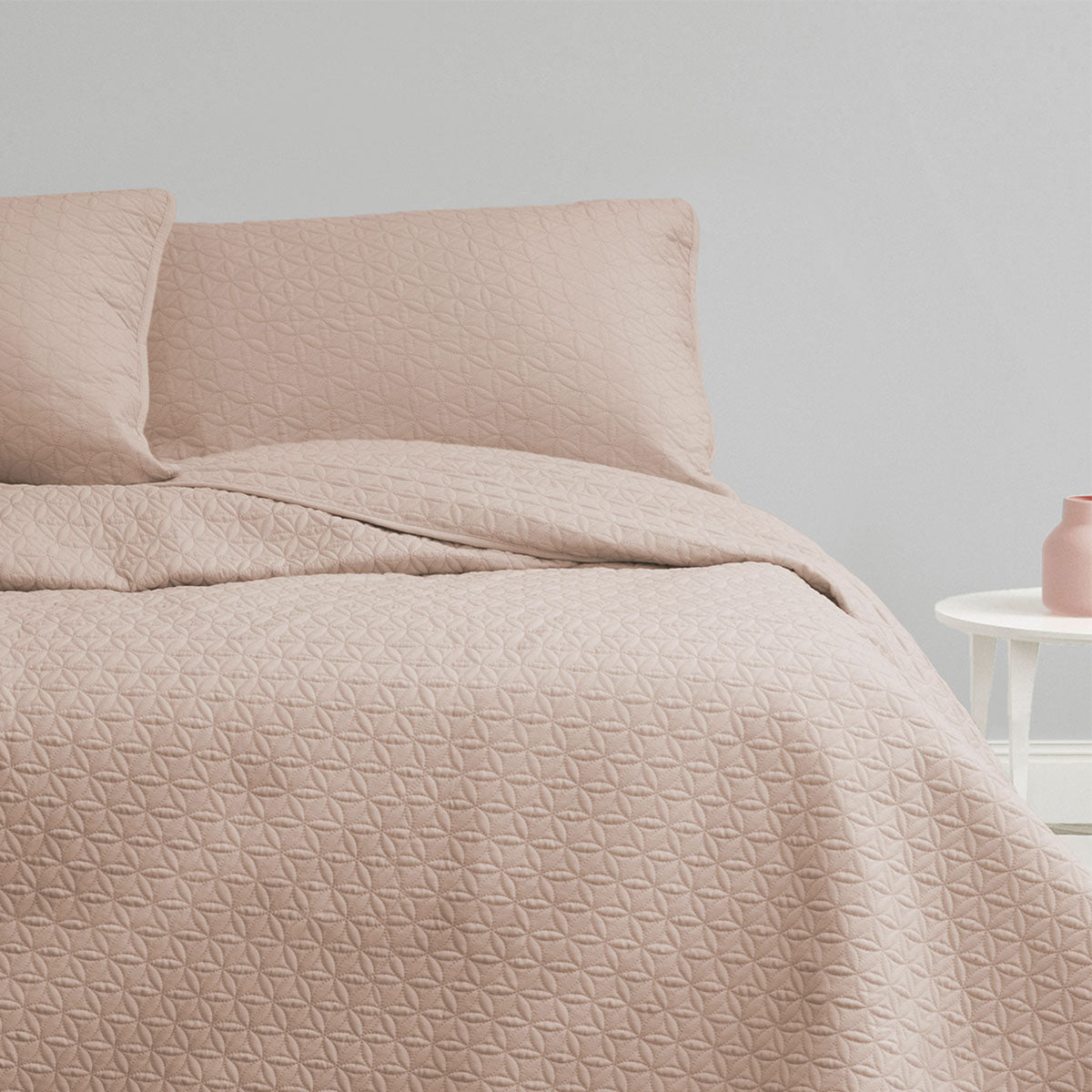 ardor-chloe-powder-pink-3-pcs-quilted-coverlet-set-queen-king www.mallsonline.com.au