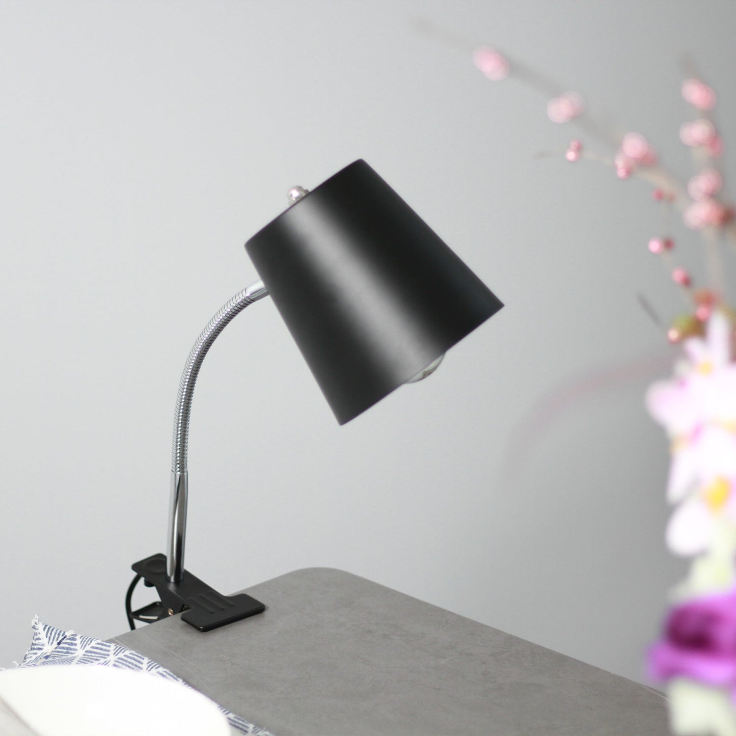 ellie-table-lamp-black www.mallsonline.com.au