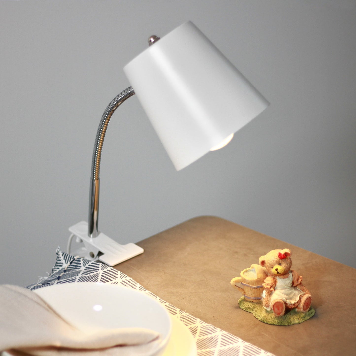ellie-table-lamp-white www.mallsonline.com.au