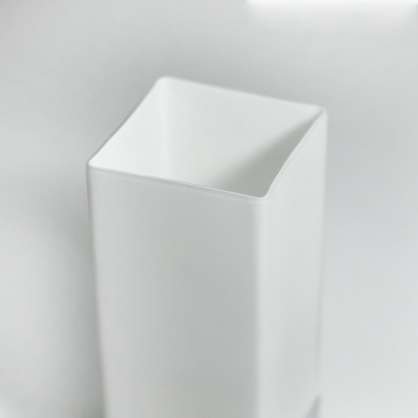 jessica-rectangle-touch-lamp-with-usb-port at www.mallsonline.com.au