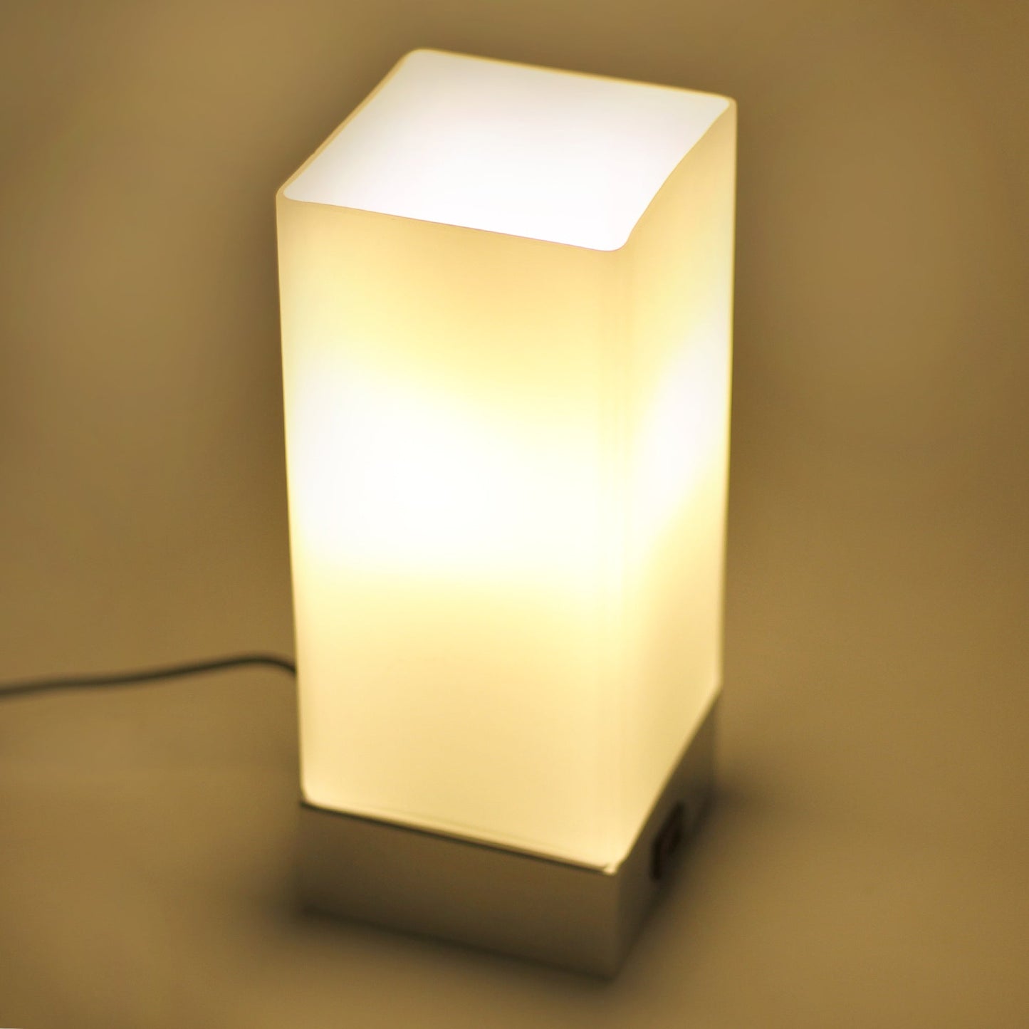 jessica-rectangle-touch-lamp-with-usb-port at www.mallsonline.com.au