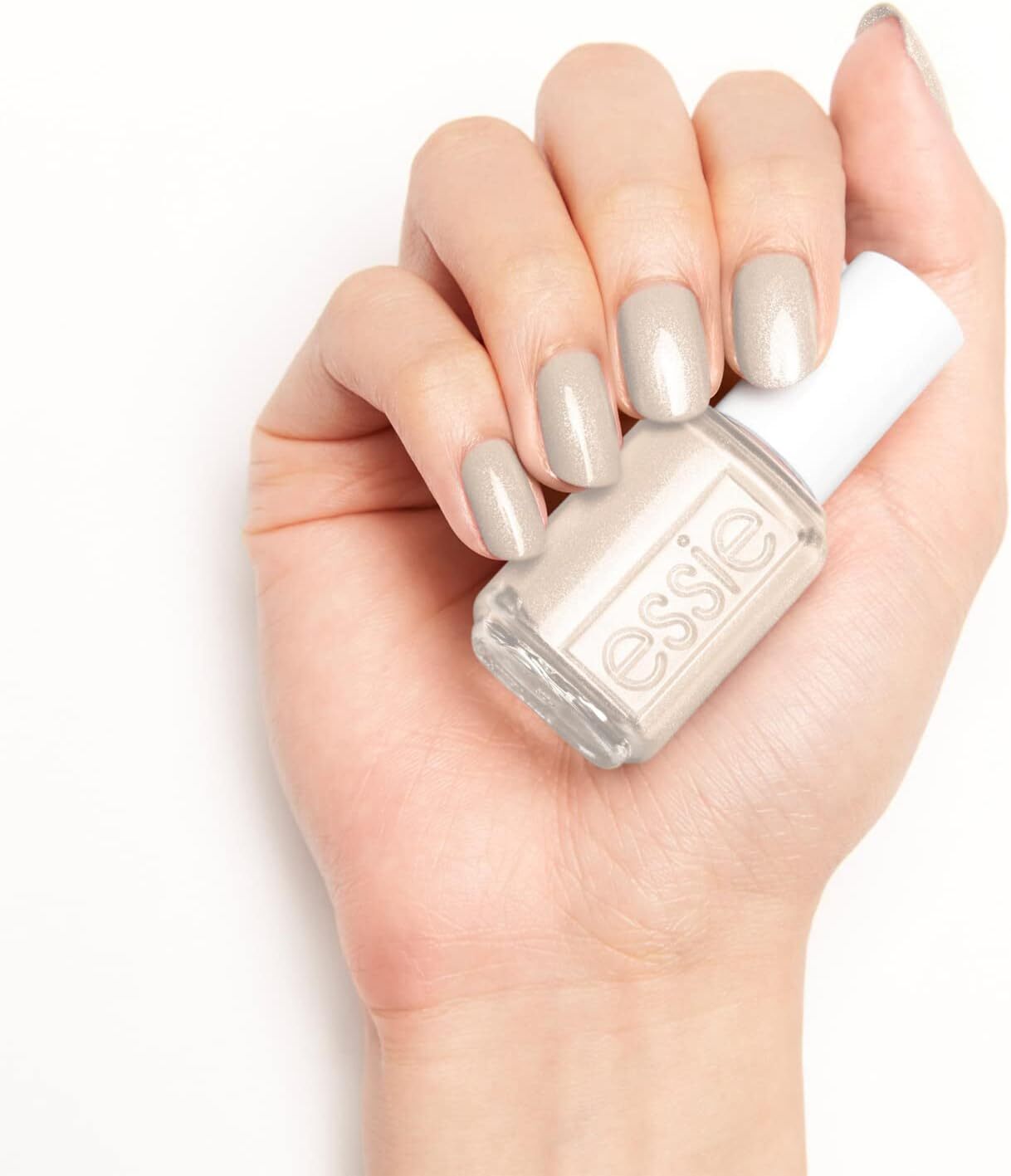 essie-13-5ml-nail-polish-lacquer-819-boatloads-of-love www.mallsonline.com.au
