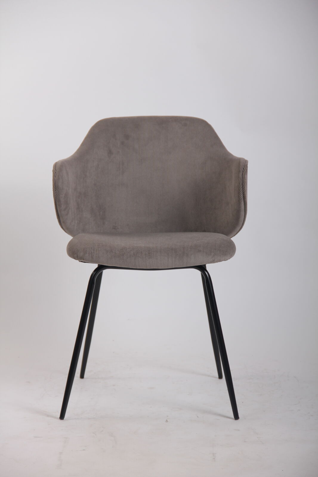 set-of-2-dining-chairs-with-corduroy-cord-fabric-in-grey