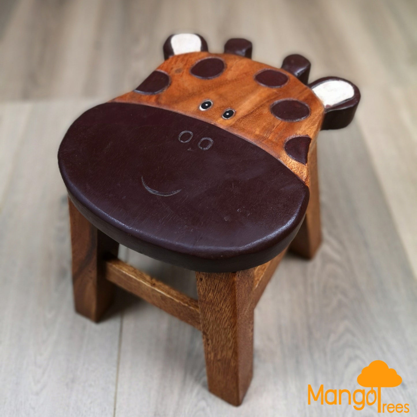 kids-wooden-stool-giraffe www.mallsonline.com.au