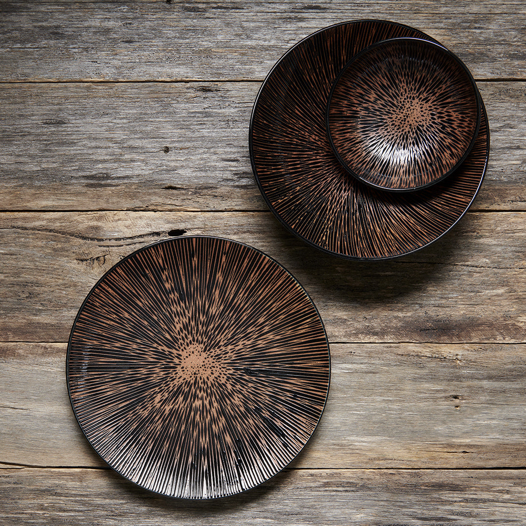 Plate 28cm Bronze Converging Line Glaze