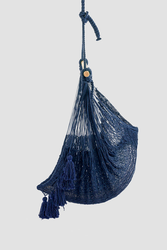 deluxe-extra-large-mexican-hammock-chair-in-outdoor-cotton-colour-blue www.mallsonline.com.au