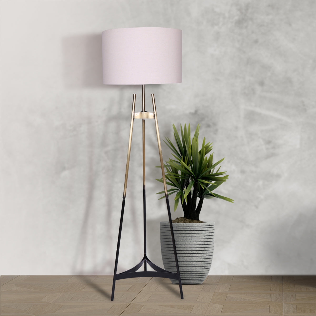 sarantino-metal-tripod-electric-floor-lamp-gradient-finish www.mallsonline.com.au