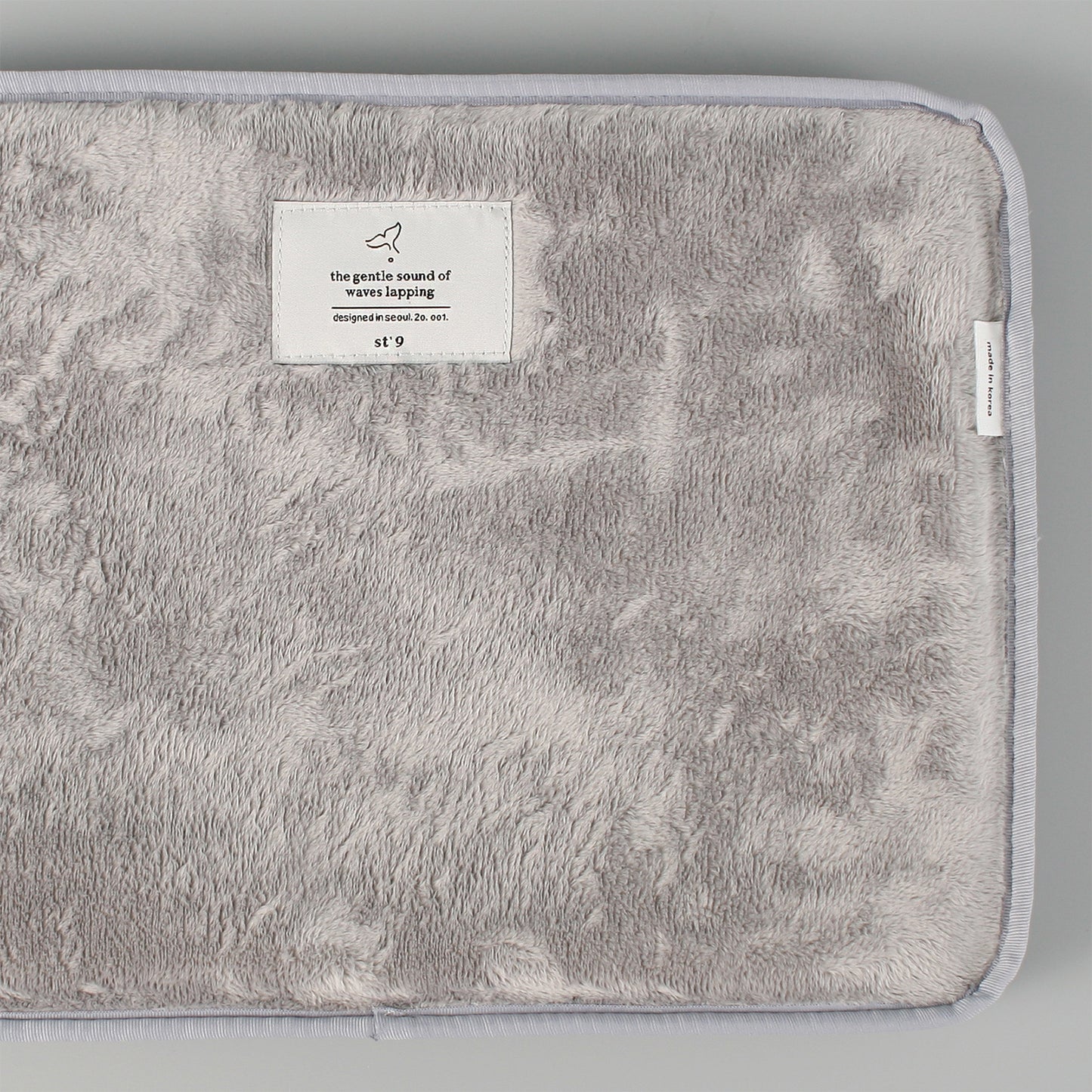 st9-l-size-15-inch-grey-laptop-sleeve-padded-travel-carry-case-bag-erato at www.mallsonline.com.au
