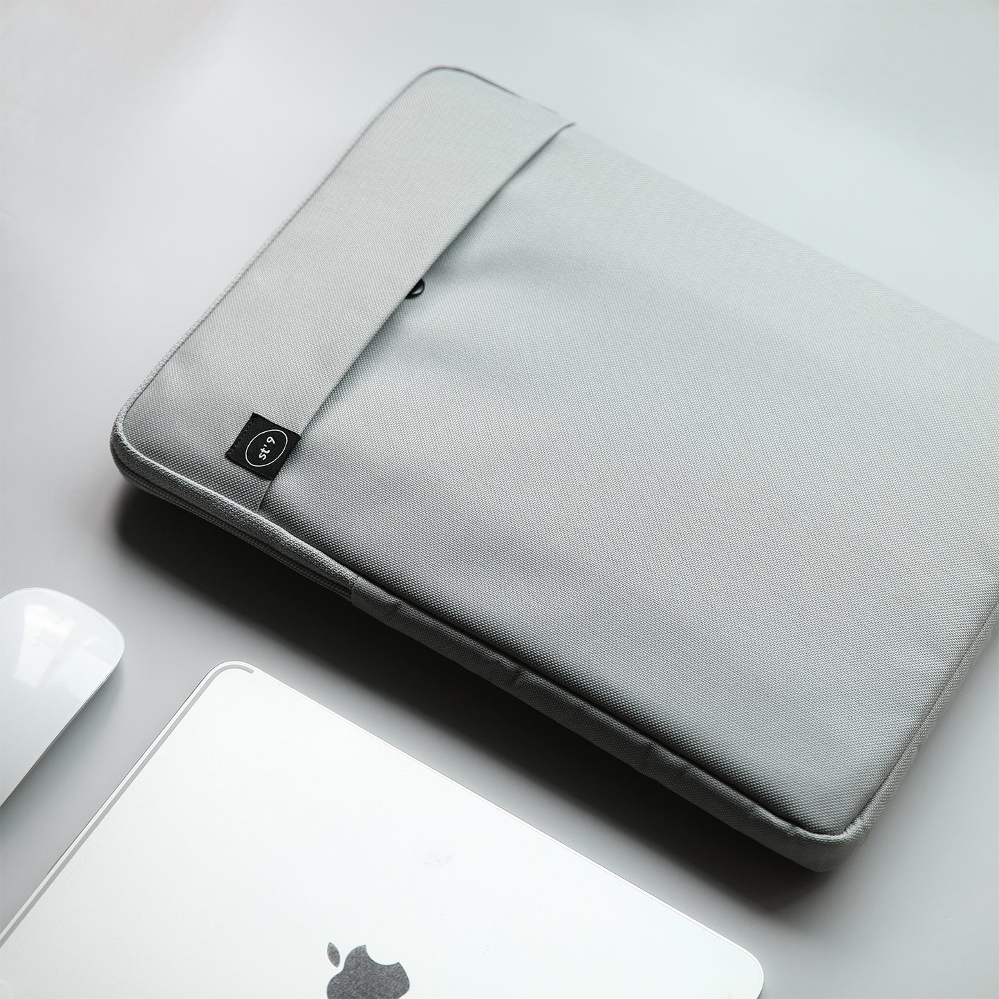 st9-l-size-15-inch-grey-laptop-sleeve-padded-travel-carry-case-bag-luke at www.mallsonline.com.au