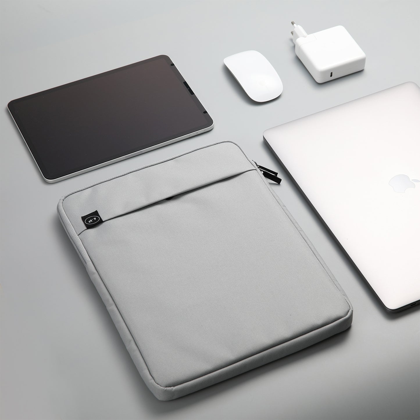 st9-l-size-15-inch-grey-laptop-sleeve-padded-travel-carry-case-bag-luke at www.mallsonline.com.au