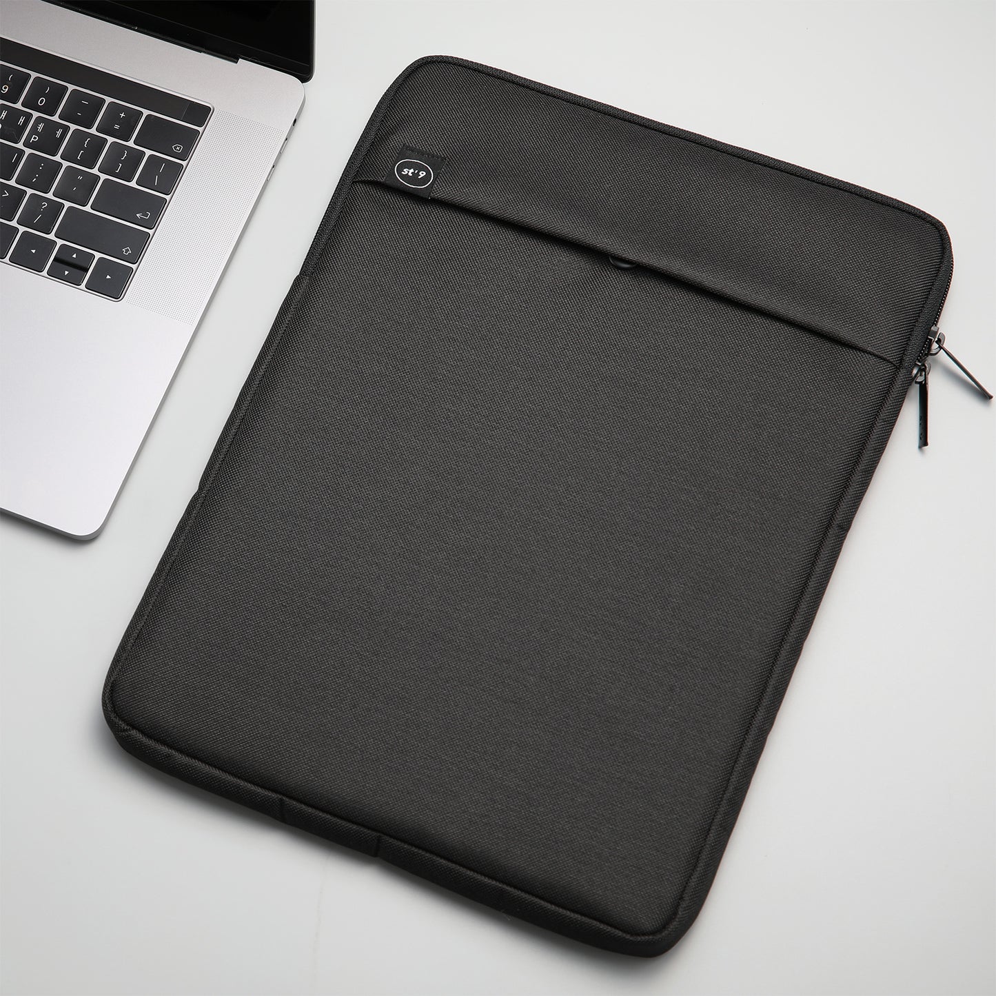 st9-m-size-13-inch-black-laptop-sleeve-padded-travel-carry-case-bag-luke at www.mallsonline.com.au