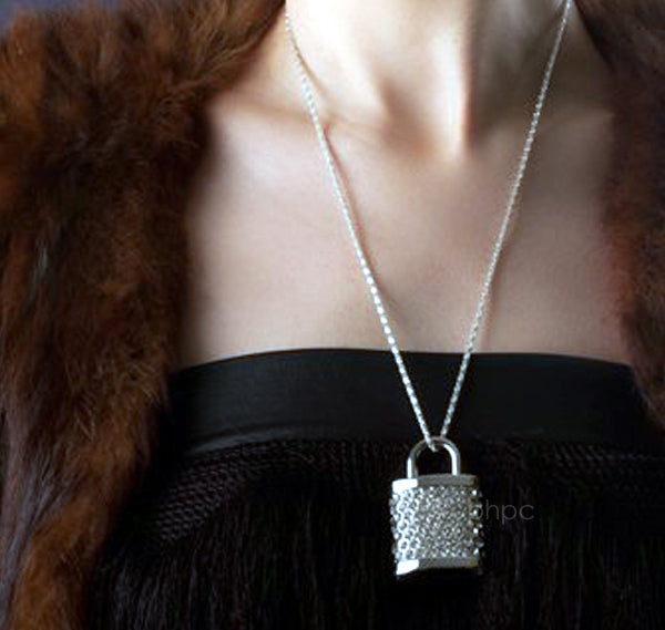 16gb-crystal-lock-pendant-usb-flash-drive-pen-stick-memory-silver at www.mallsonline.com.au