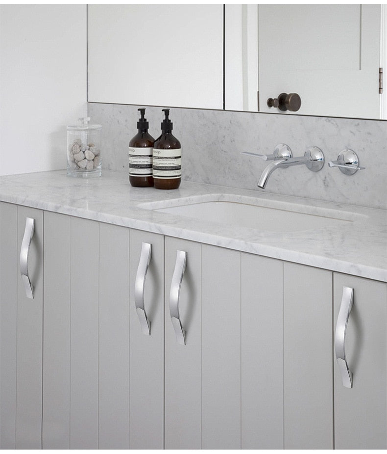 128mm-brushed-silver-furniture-kitchen-bathroom-cabinet-handles-drawer-bar-handle-pull-knob www.mallsonline.com.au