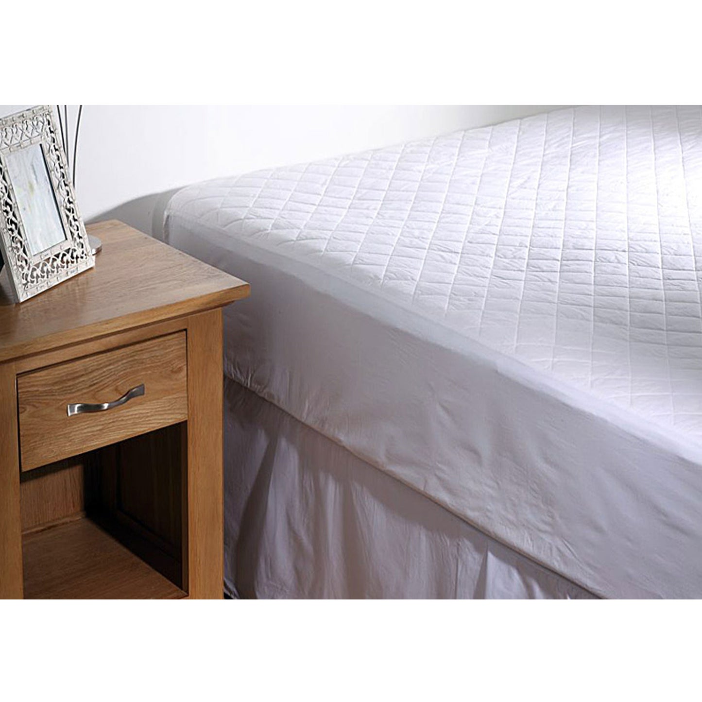 georges-fine-linens-100-cotton-quilted-mattress-protector-35cm-wall-double at www.mallsonline.com.au