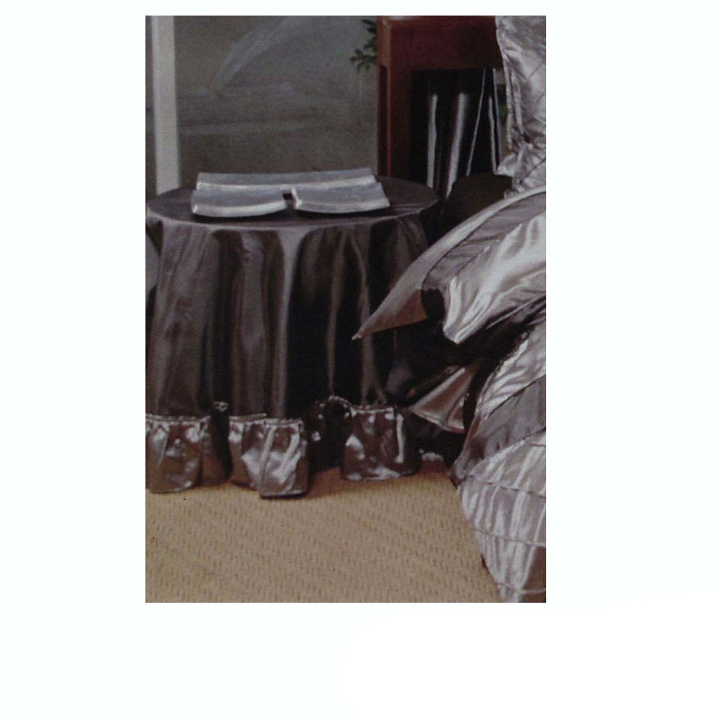 boudoir-caledonia-black-silver-round-tablecloth www.mallsonline.com.au