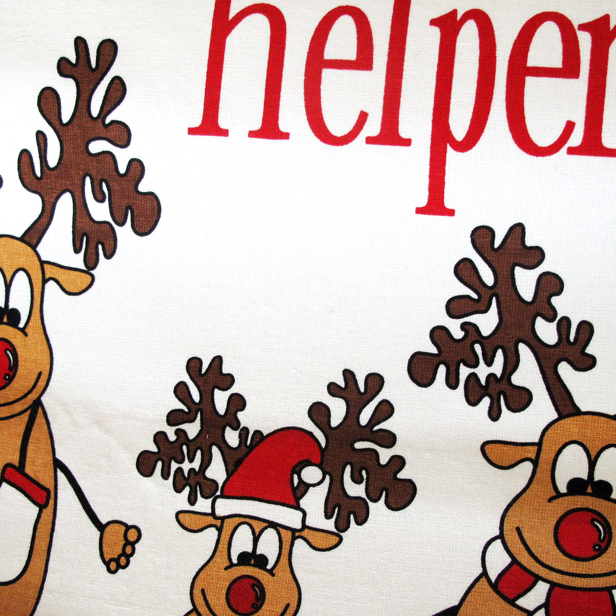 santas-little-helper-cotton-table-runner-33-x-180-cm www.mallsonline.com.au