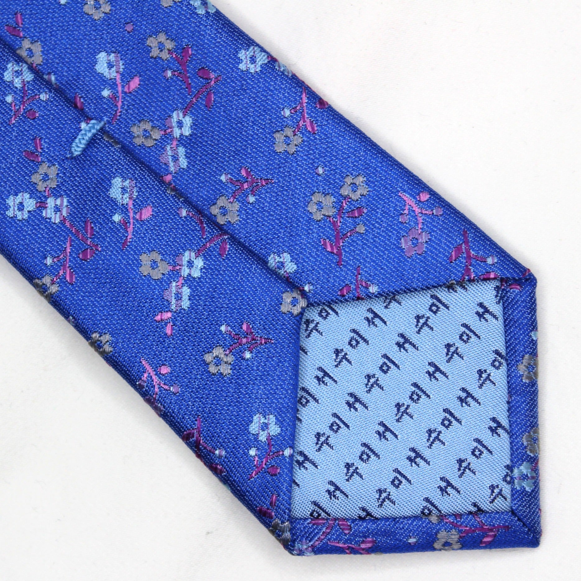 necktie-5cm-silk-longchamp