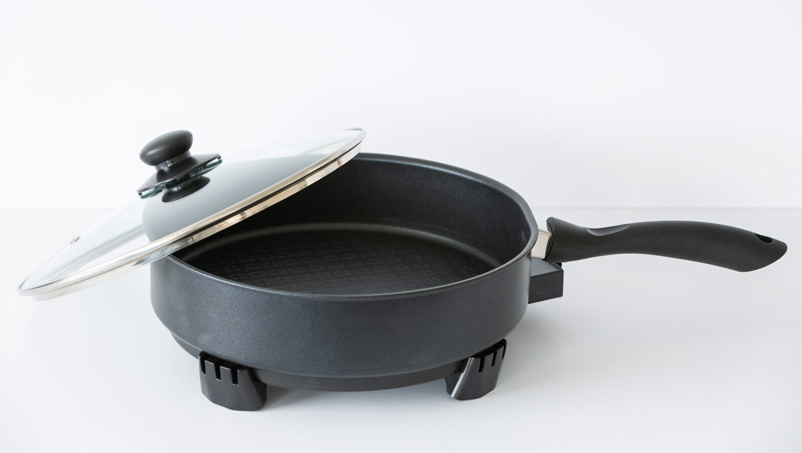 non-stick-electric-skillet-fry-pan-with-5-temperature-settings