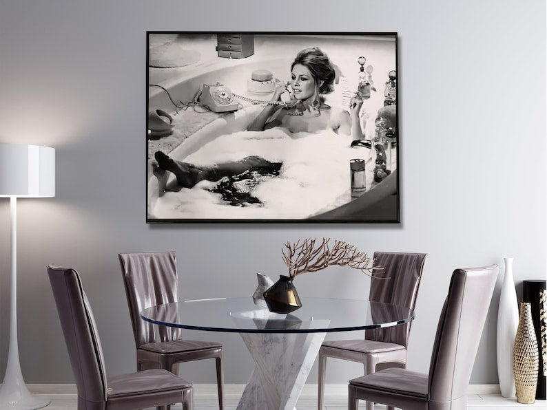 wall-art-60cmx90cm-brigitte-bardot-in-the-bath-poster-black-frame-canvas