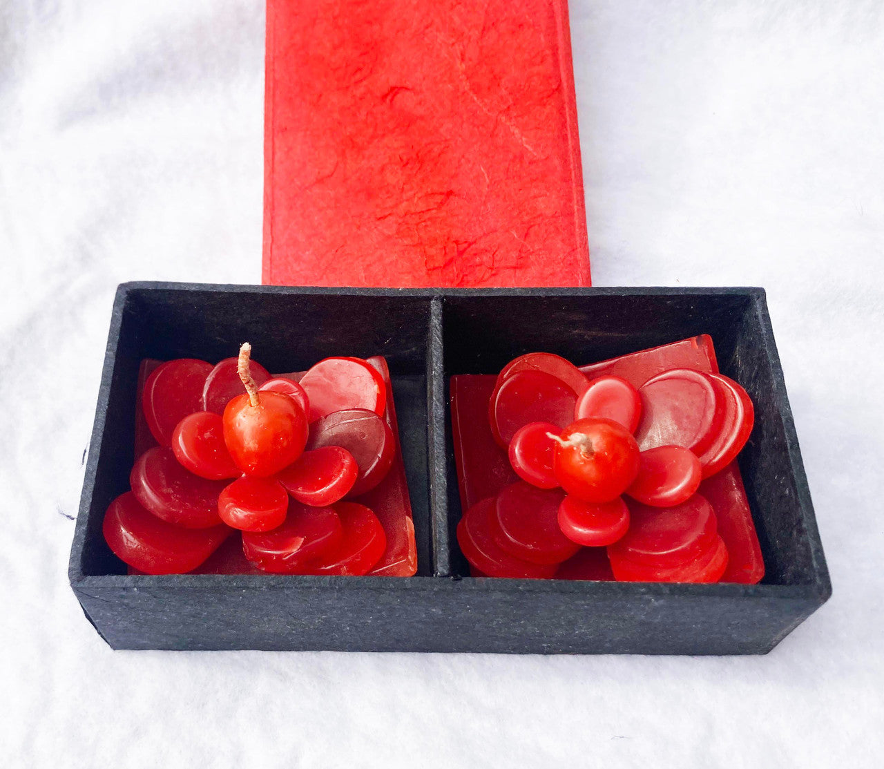 5 Red Lotus Floating Candles in Red Black Gift Box Set Birthday Xmas Valentine Mothers Day Gift Present
