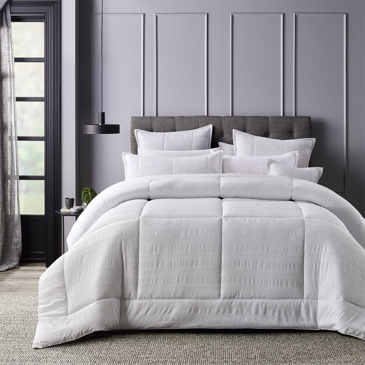 bianca-porter-white-comforter-set-queen-king