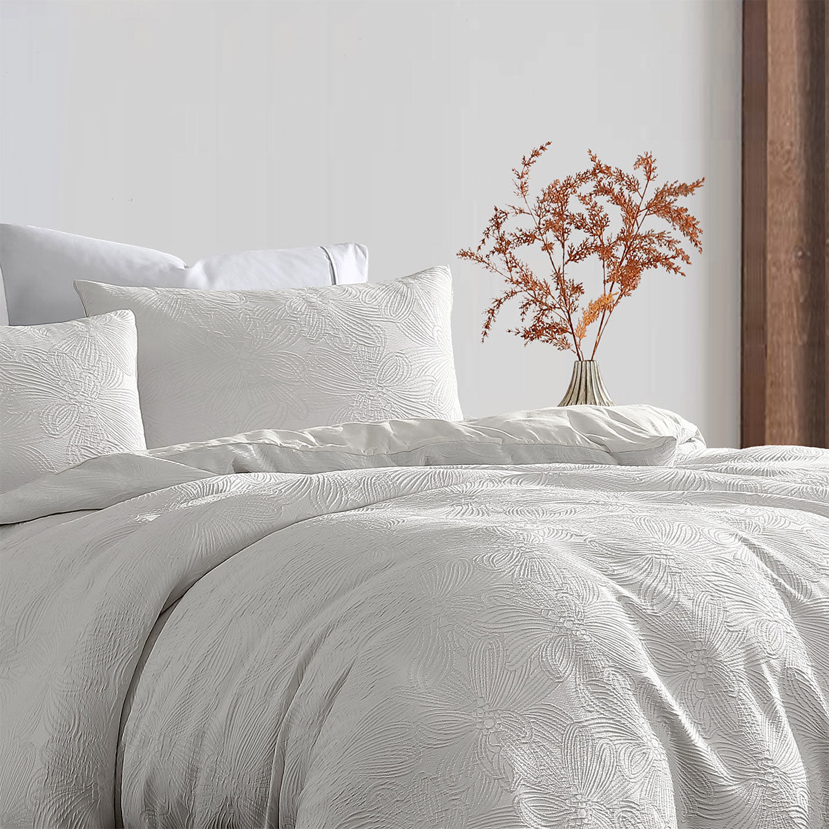 Ardor Avena White Textured Floral Jacquard Quilt Cover Set Queen
