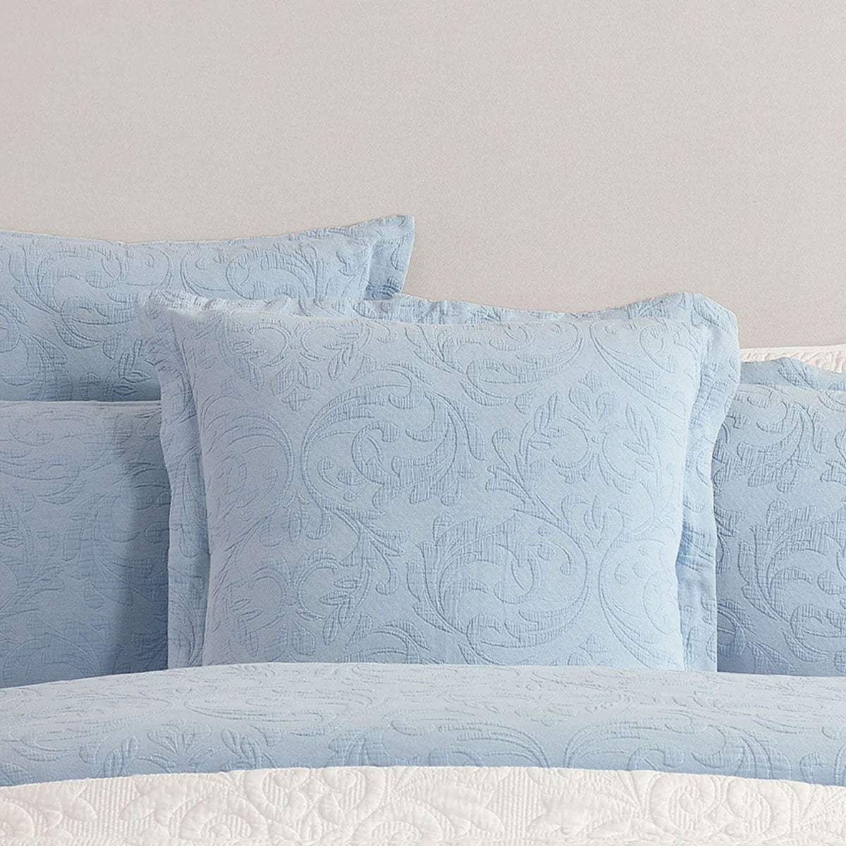 private-collection-marbella-blue-100-cotton-matelasse-quilt-cover-set-queen