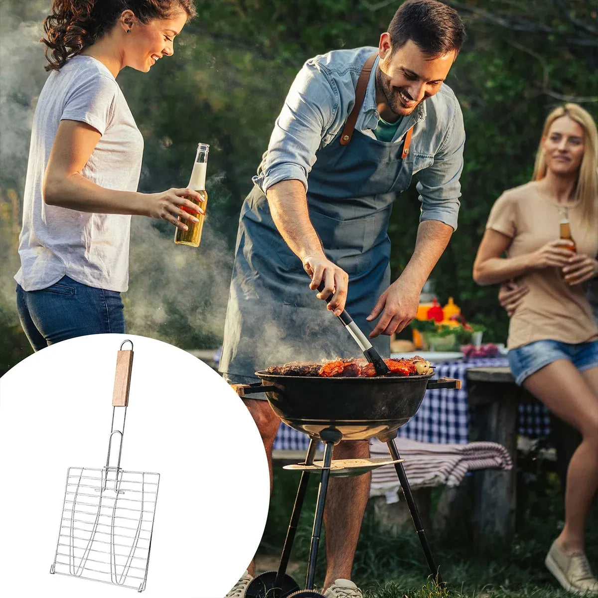 Barbecue Net Clamp Iron Wire Mesh with Wooden Handle for Camping Grill - 24x24cm