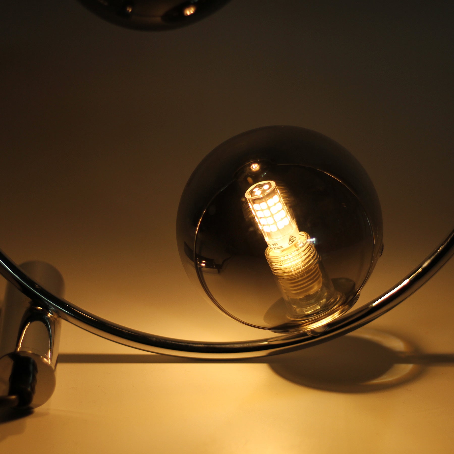 larique-table-lamp www.mallsonline.com.au