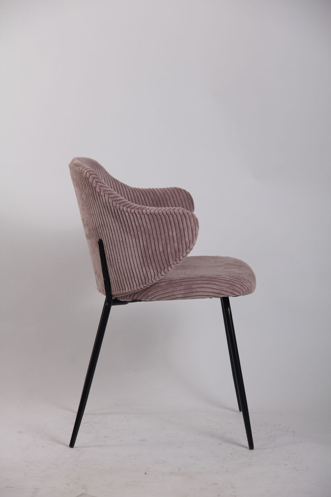 set-of-2-dining-chairs-with-corduroy-cord-fabric-in-pink