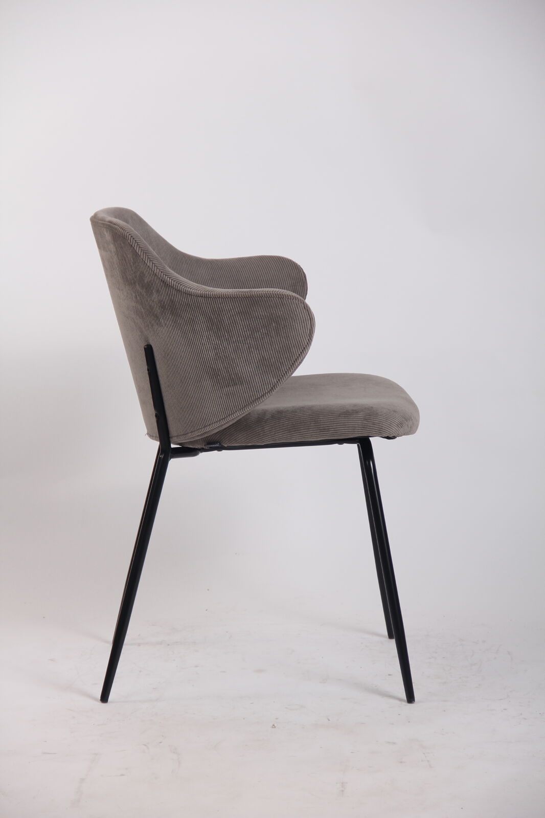 set-of-2-dining-chairs-with-corduroy-cord-fabric-in-grey