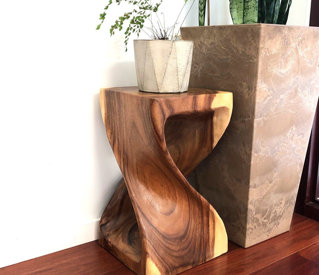 the-twist-raintree-wood-side-table-corner-table-planet-stand-clear-finish