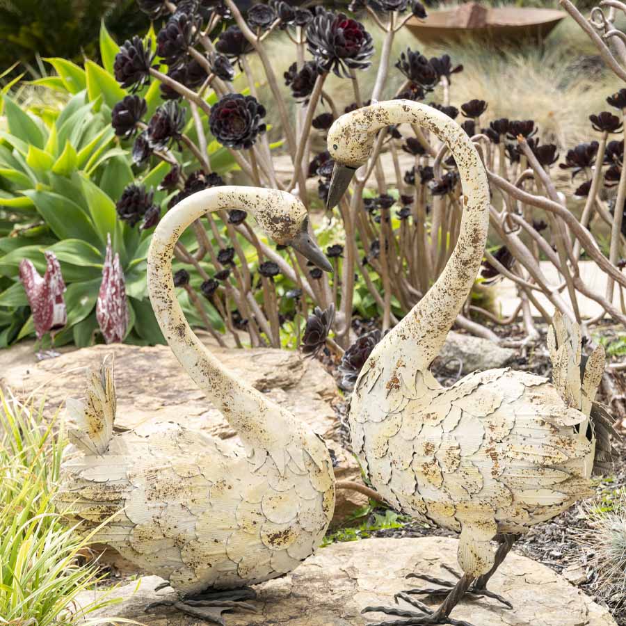 Set 2 Swan Couple Garden Statue 47x73cm