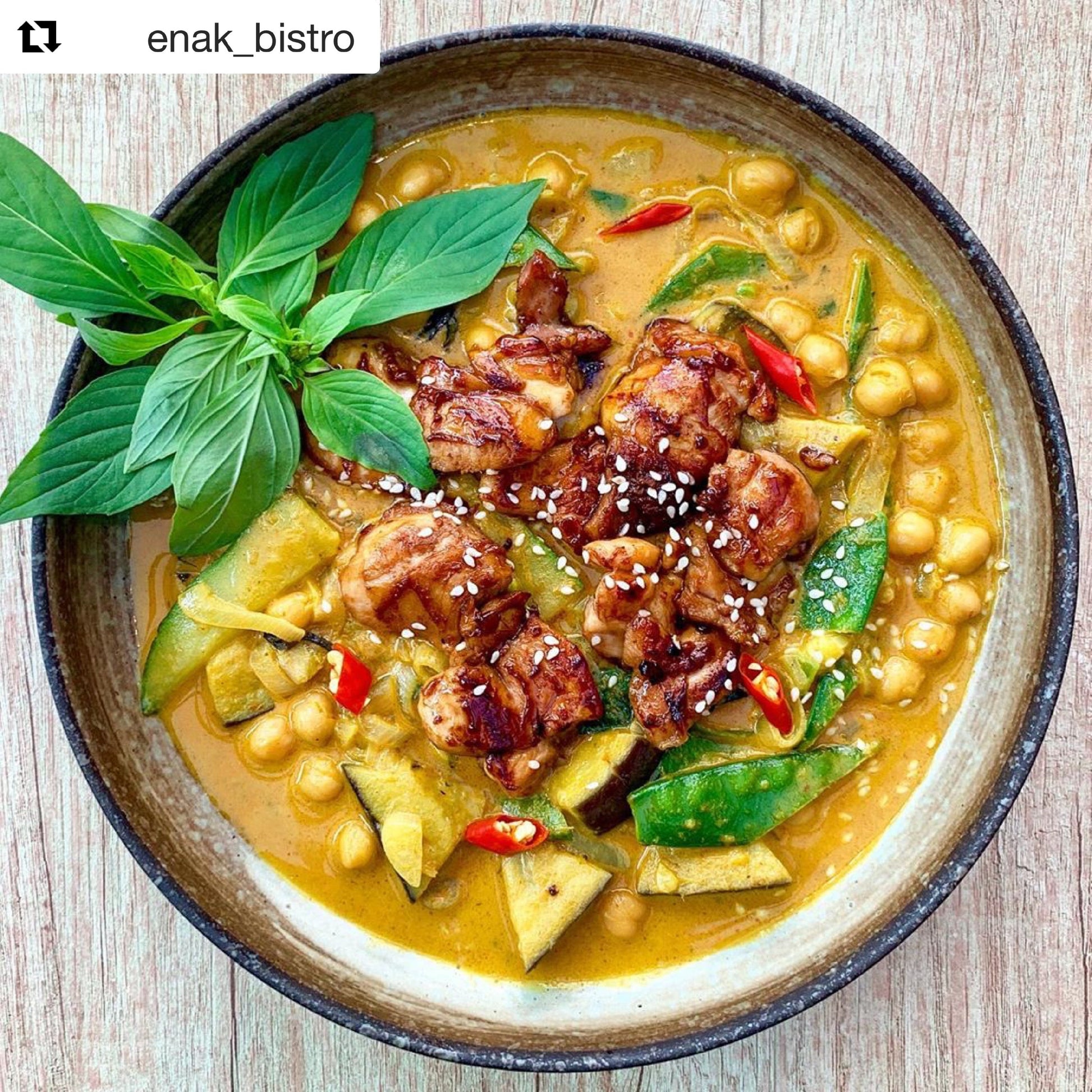 Plate High Rim 22cm Nin Rin Glaze