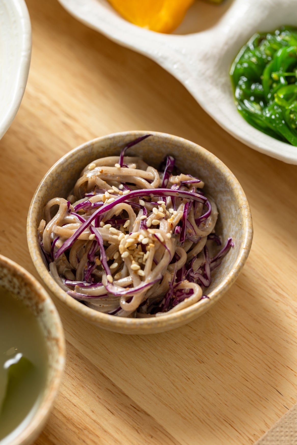 Bowl 11cm White Fade Glaze