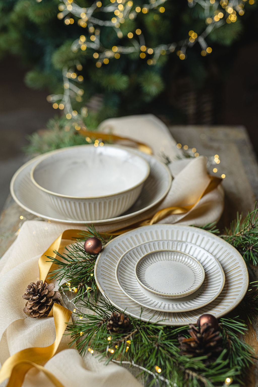 Udon Bowl 18cm Ridged Alabaster Glaze