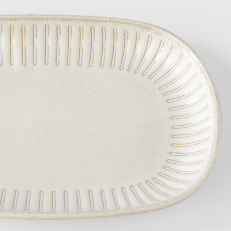 Plate Oval 19cm Ridged Alabaster Glaze