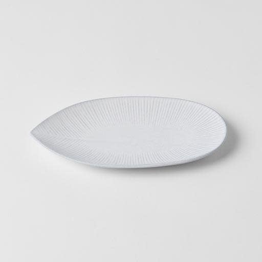 Plate Oval 21.5cm Snow Leaf Glaze
