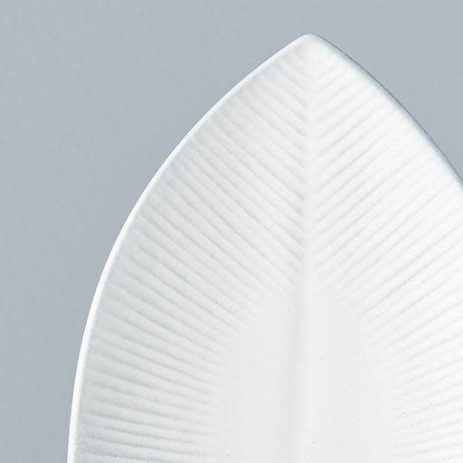 Plate Oval 21.5cm Snow Leaf Glaze