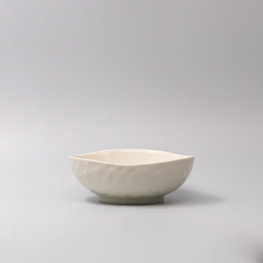 Bowl Organic Shape 17cm Kanso Soft White Glaze