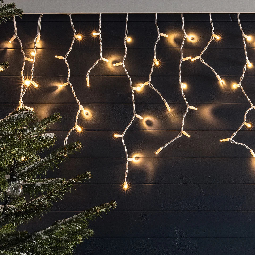 500 LED Icicle Lights available in 4 Colors - Cool White