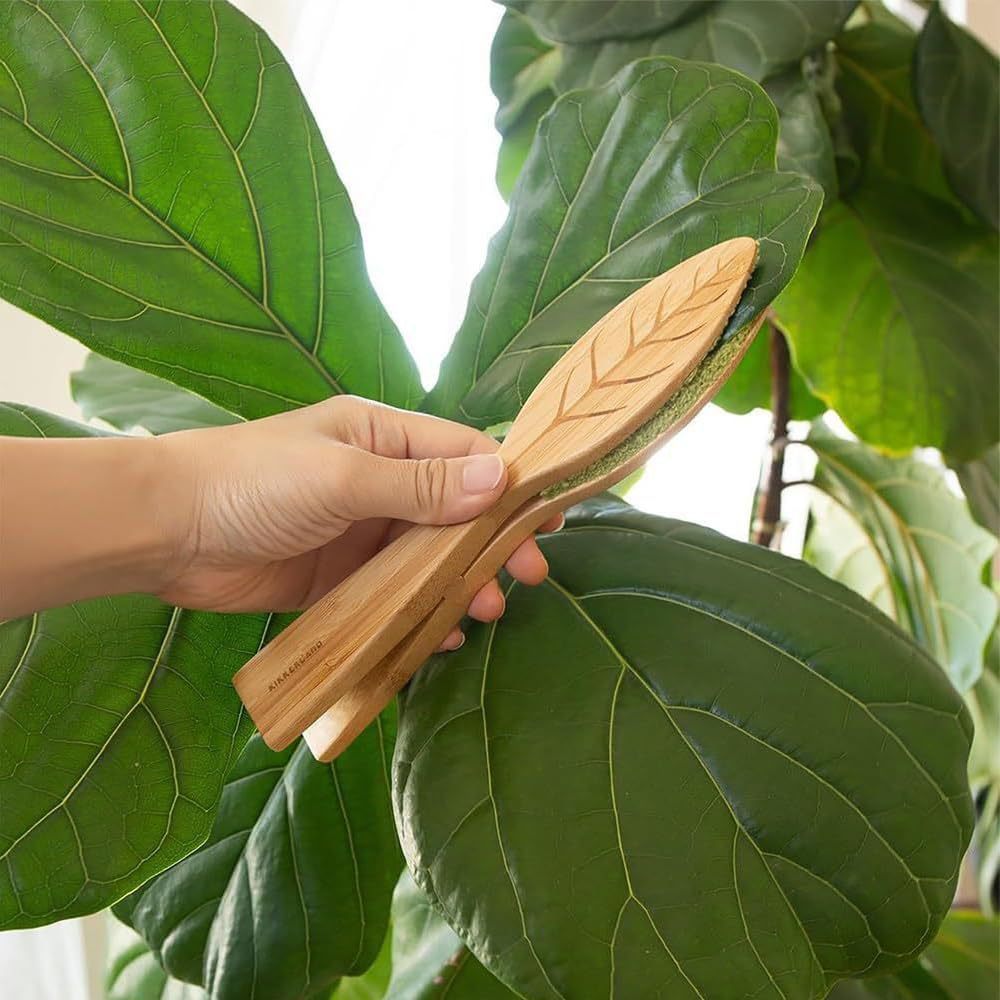 Portable Leaf Cleaning Brush â€“ Creative Plant Leaf Cleaner for Indoor & Outdoor Use