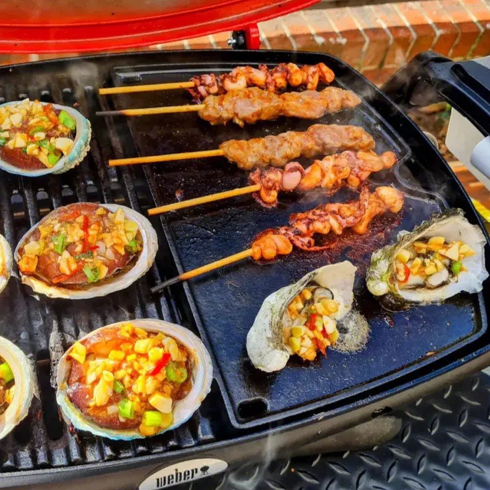 Cast Iron BBQ Half Griddle Plate Replacement Part For Weber Q models Q200 Q220 Q240 Q260 Q2000 Q2200 Q2400 Series Grills Non-stick Cooking 38.5x27cm