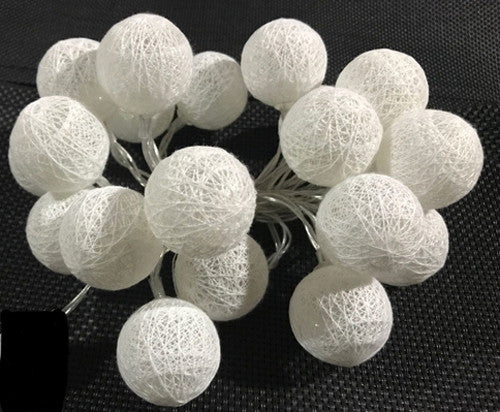 1 Set of 20 LED White 5cm Cotton Ball Battery Powered String Lights